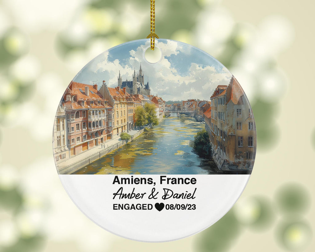 Personalized Amiens France Christmas Ornament, Notre-Dame Cathedral, Mr & Mrs Wedding, Engagement, or Honeymoon Keepsake for Couples