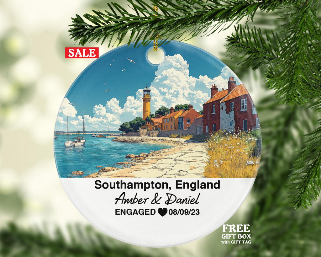 Southampton England Round Ceramic Christmas Ornament – Personalized United Kingdom Keepsake, Custom Couple Gift for Wedding or Honeymoon