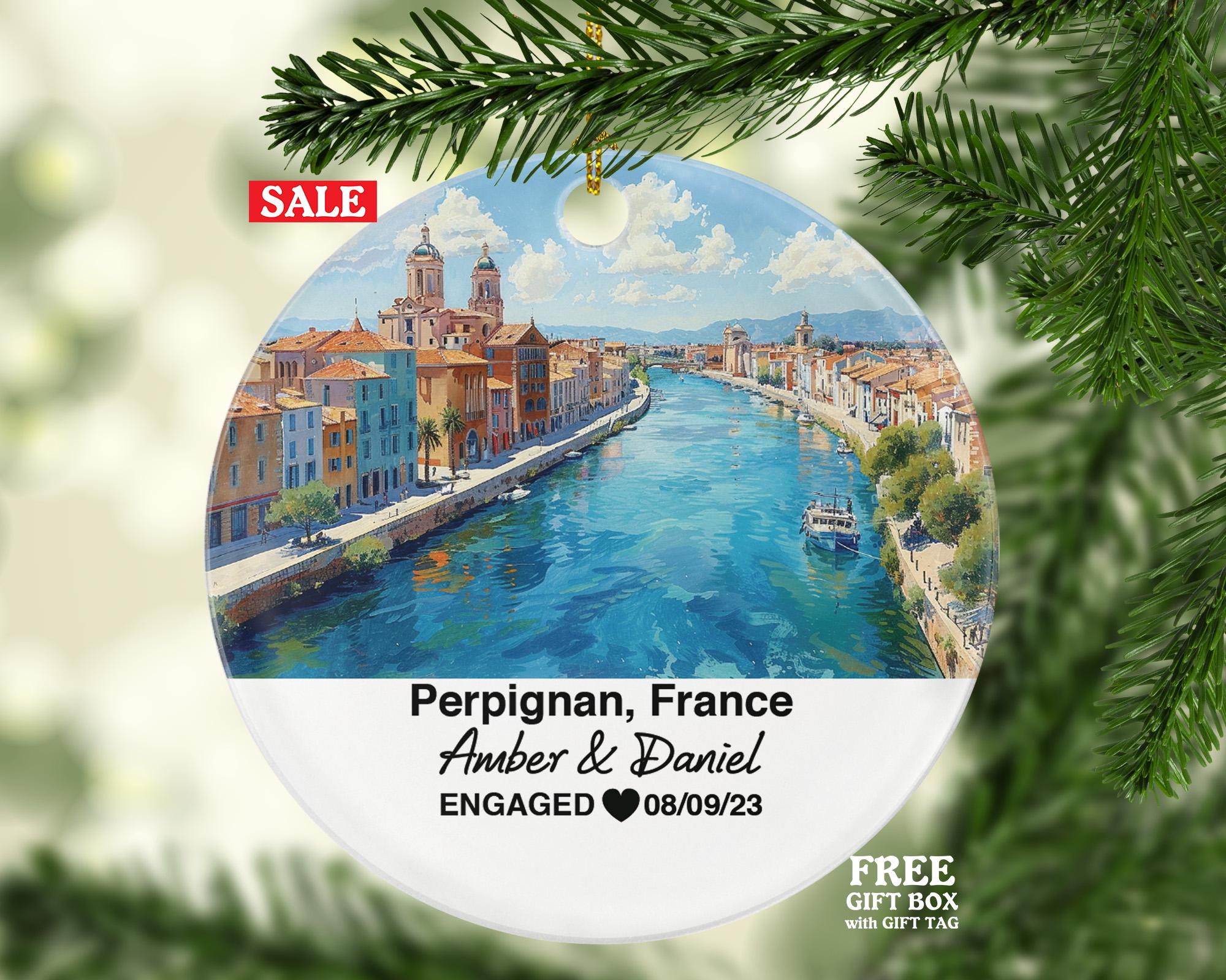 Personalized Perpignan France Christmas Ornament, Palais des Rois de Majorque, Mr & Mrs Wedding, Engagement, Honeymoon Keepsake to Couples