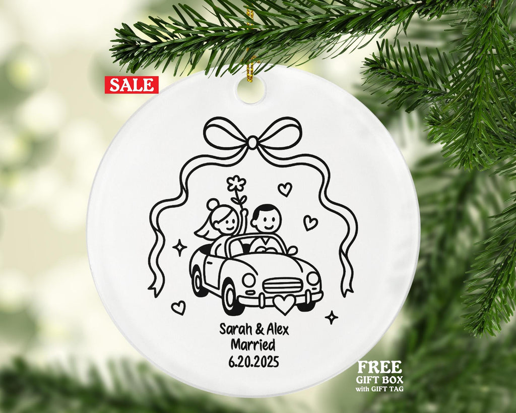 Minimalist Just Married Car Front Ornament – Bride and Groom Line Art Wedding Keepsake – Personalized Newlywed Ceramic Gift 2025