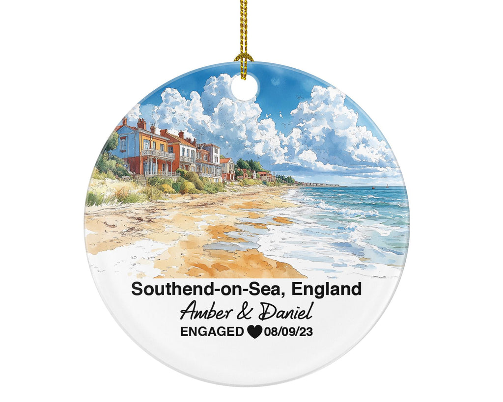 Southend-on-Sea England Round Ceramic Christmas Ornament – Personalized United Kingdom Keepsake, Custom Couple Gift for Wedding or Honeymoon