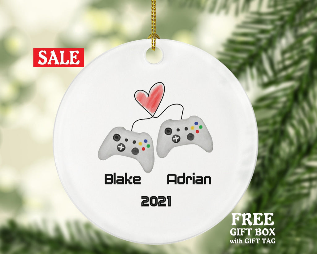 Video Game Playing Gamer Couples Christmas Ornament Personalized for Valentines / Friends -  Controller Addict