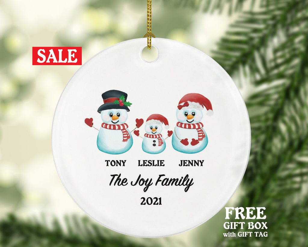 Family of 3 Christmas Ornament Personalized - Parents Mother Father Child Girl Boy Mom Dad Gift - Snowmen Family