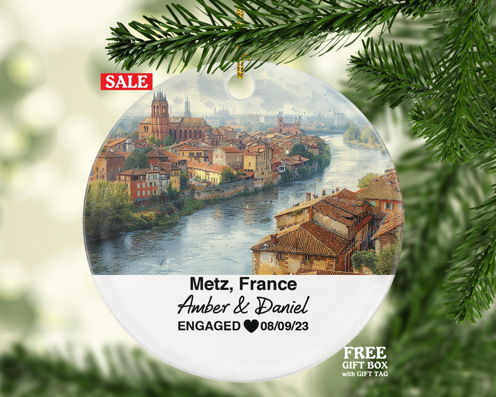 Personalized Metz France Christmas Ornament, Saint-Étienne Cathedral, Moselle River, Mr & Mrs Wedding, Engagement, or Honeymoon Keepsake for Couples