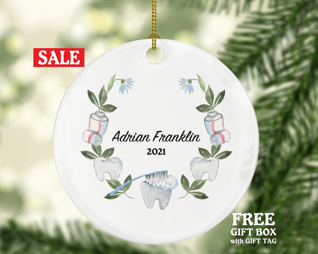 Dentist Christmas Ornament Personalized - Dental Gift Graduation Custom Occupational Occupation Dental Gift - Dental Wreath