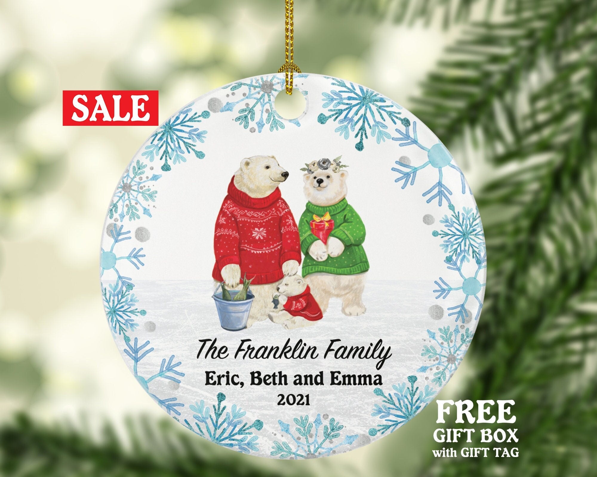 Family of 3 Christmas Ornament Personalized - Parents Mother Father Child Girl Boy Mom Dad Gift - Bear Family