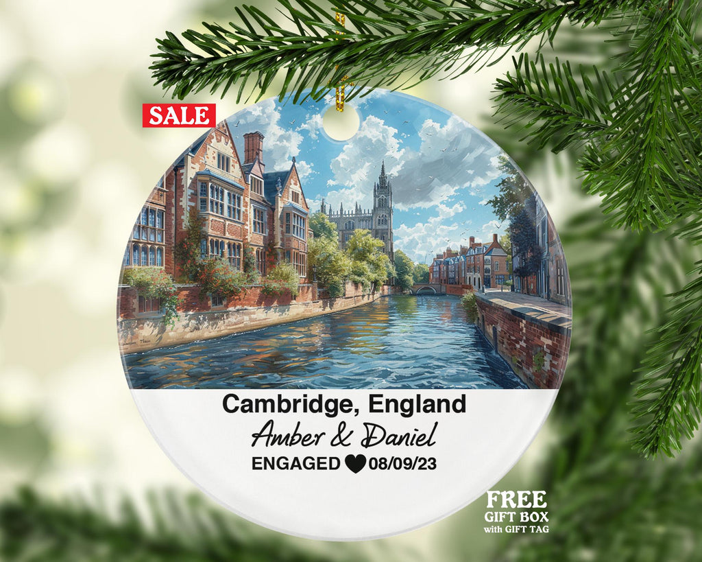 Cambridge England Round Ceramic Christmas Ornament – Personalized River Cam Keepsake, Custom Couple Gift for Wedding or Honeymoon